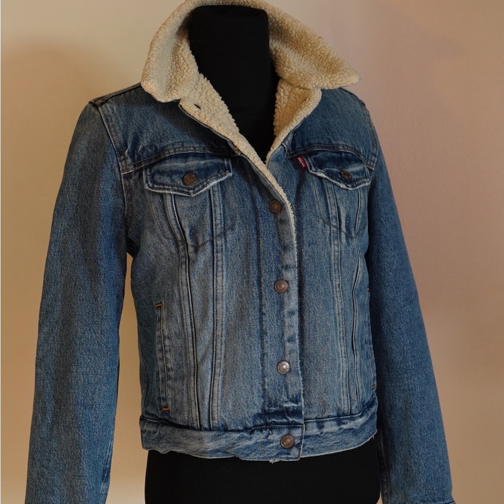 Levi's Blue Denim Jacket with Sherpa Lining